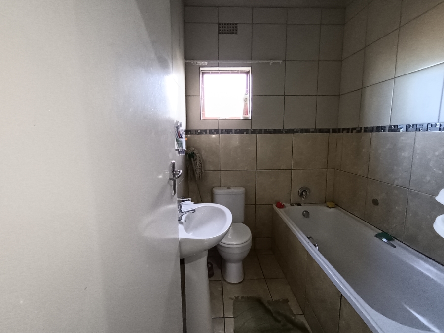 3 Bedroom Property for Sale in Haven Hills Eastern Cape